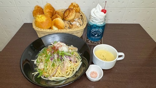 【四元豚バラ肉と７種のお野菜のおろしポン酢和風パスタ】