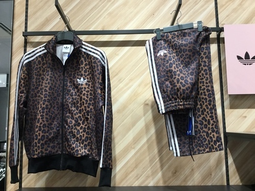 [ADIDAS] 新作セットアップのご紹介🐆🖤
