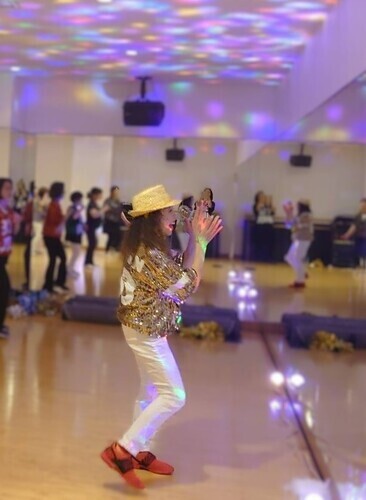 ディスコナイト