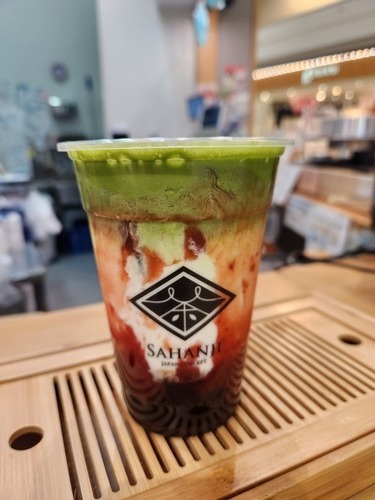 抹茶いちごミルク