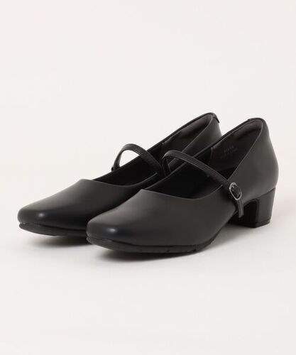 3.5cmヒール　２E  スクエアトゥ防水ストラップパンプス 入荷しました