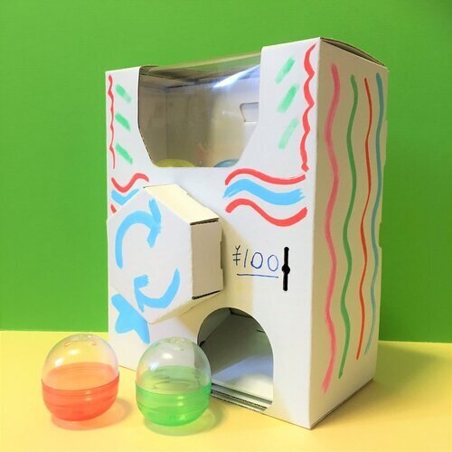 夏休み！こども講座　貯金箱特集　/　3階カルチャースクール