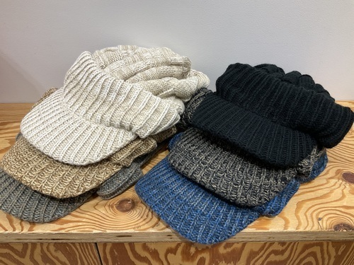 人気商品❗️つば付きニット帽入荷しました✨